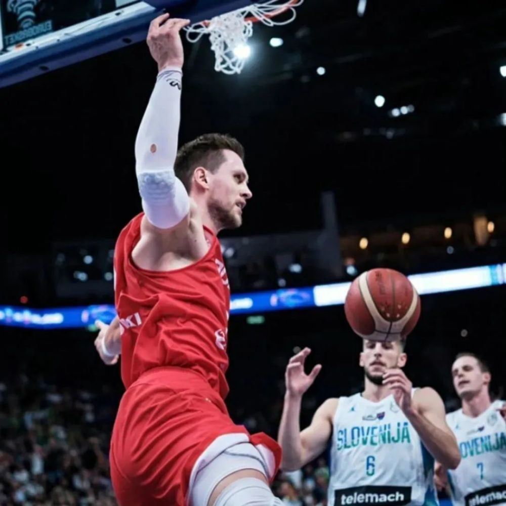 爱游戏娱乐-包含波兰迎来挑战：斯洛文尼亚行将交手的词条