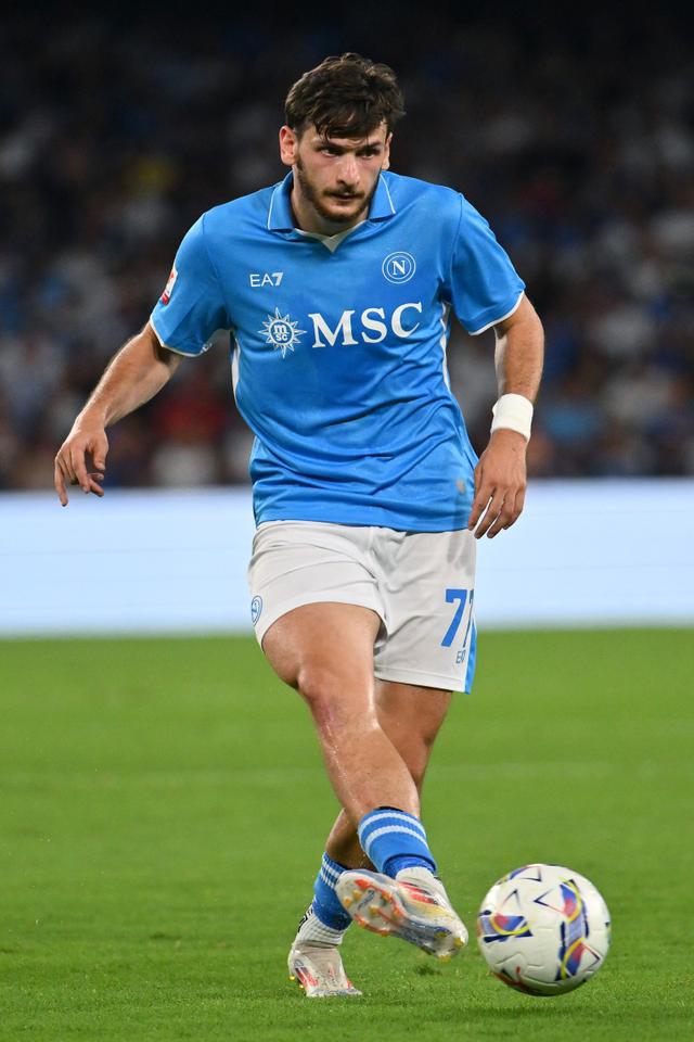 包含那不勒斯主场告负，低迷状态引关注的词条