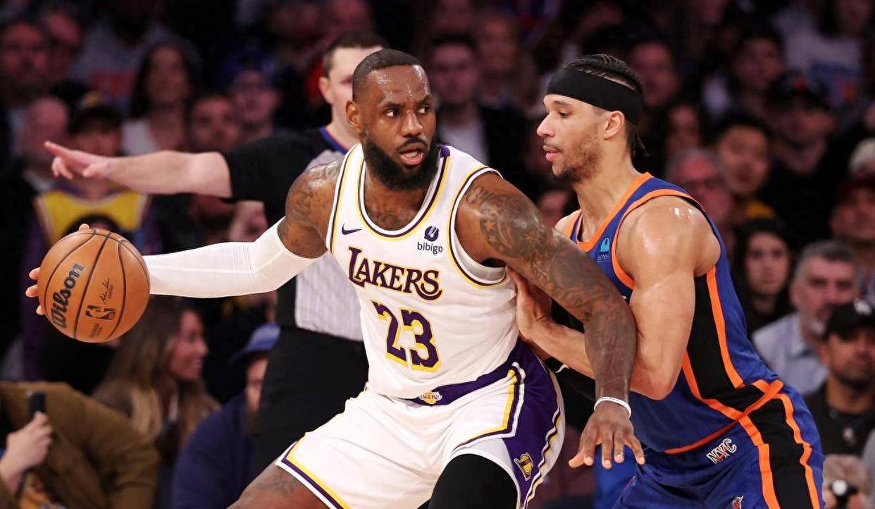 包含开拓者大胜魔术终结对方主场连胜赢得领先优势的词条