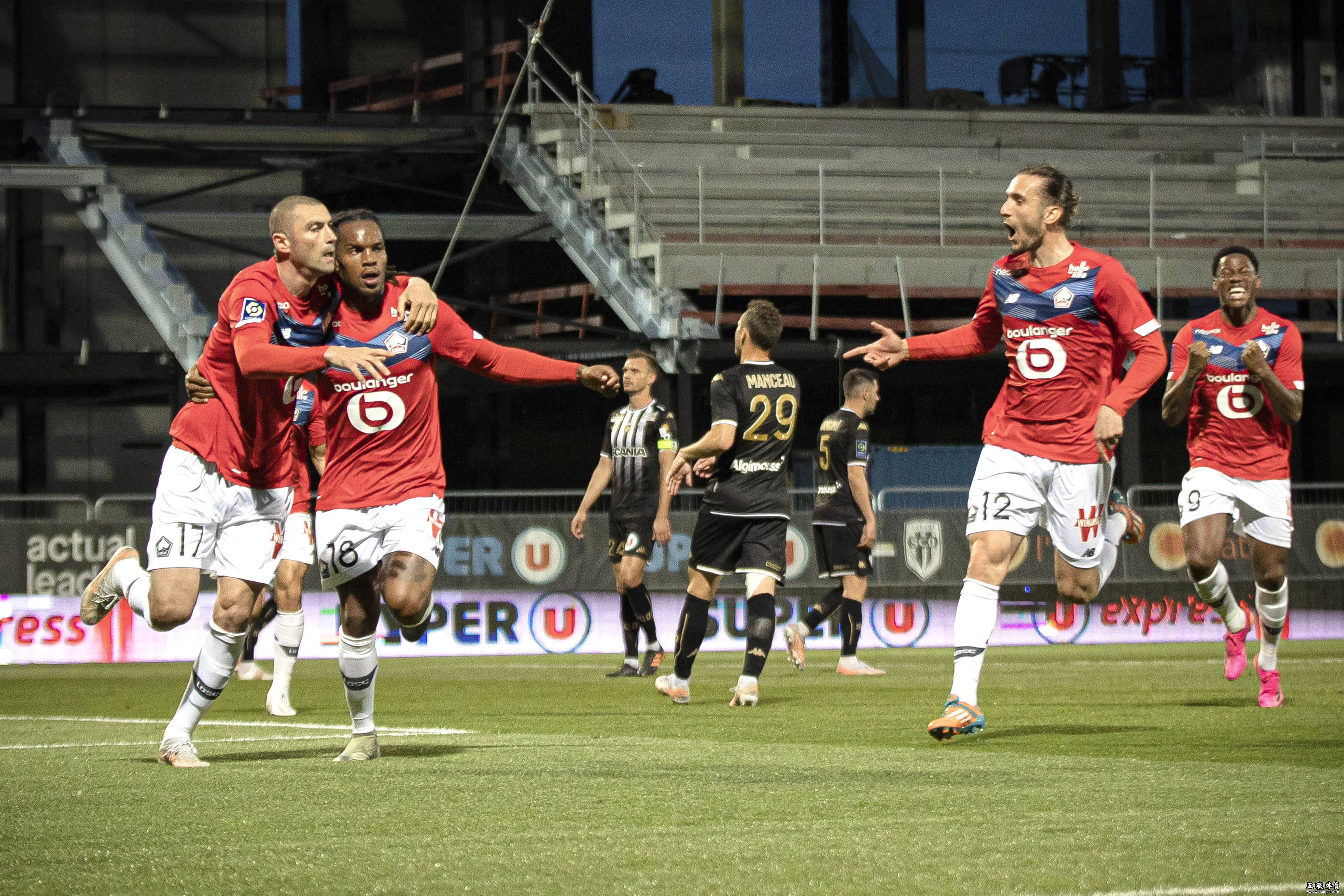 爱游戏入口-欧预赛比赛：匈牙利逼平安道尔