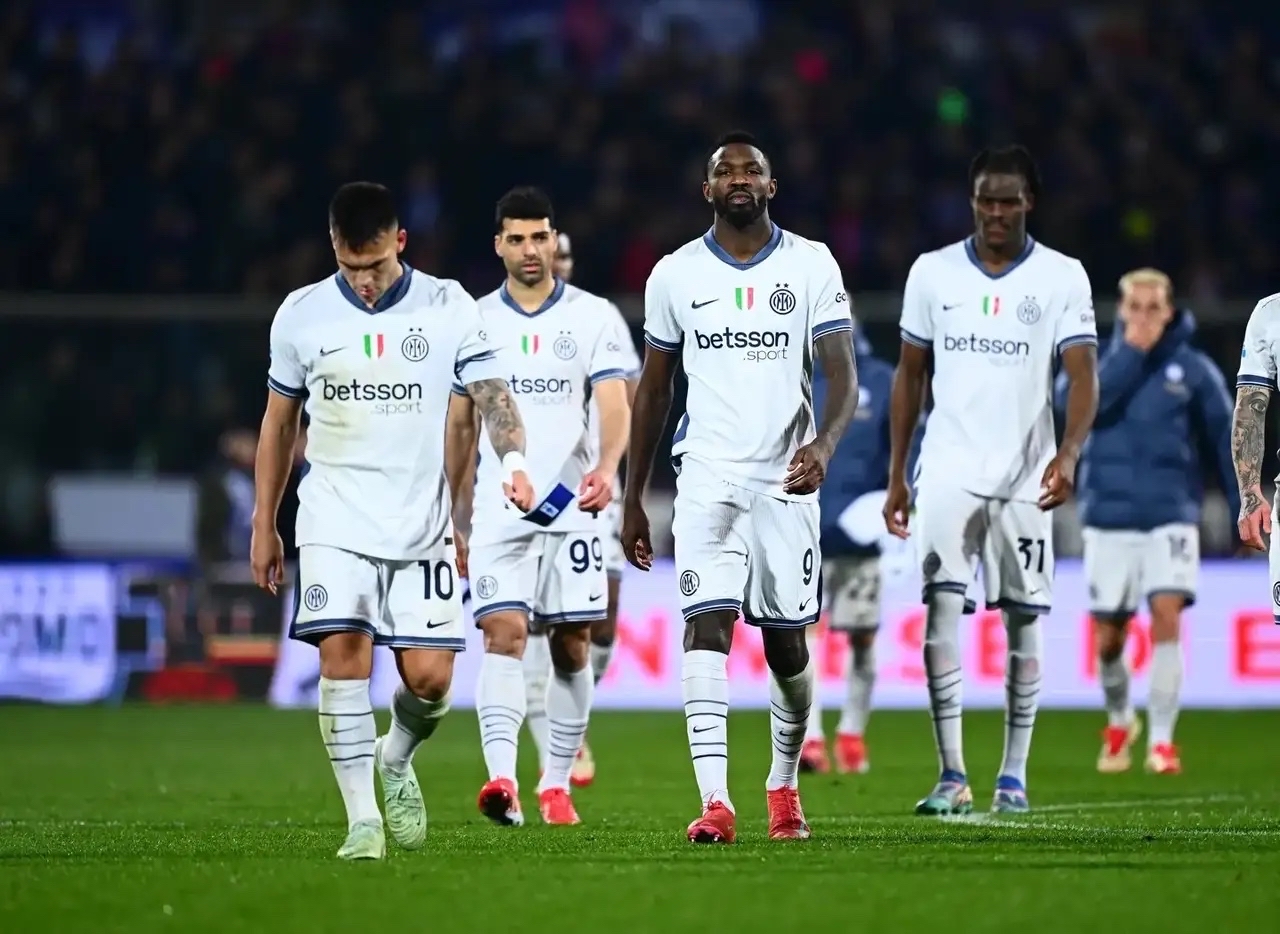 关于AC米兰客场大胜佛罗伦萨,豪取三分的信息 关于AC米兰客场大胜佛罗伦萨,豪取三分的信息