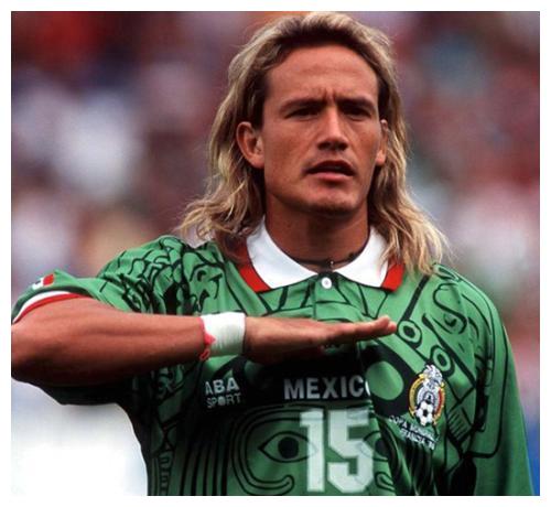 包含新西兰墨西哥运动员造小惊喜的词条