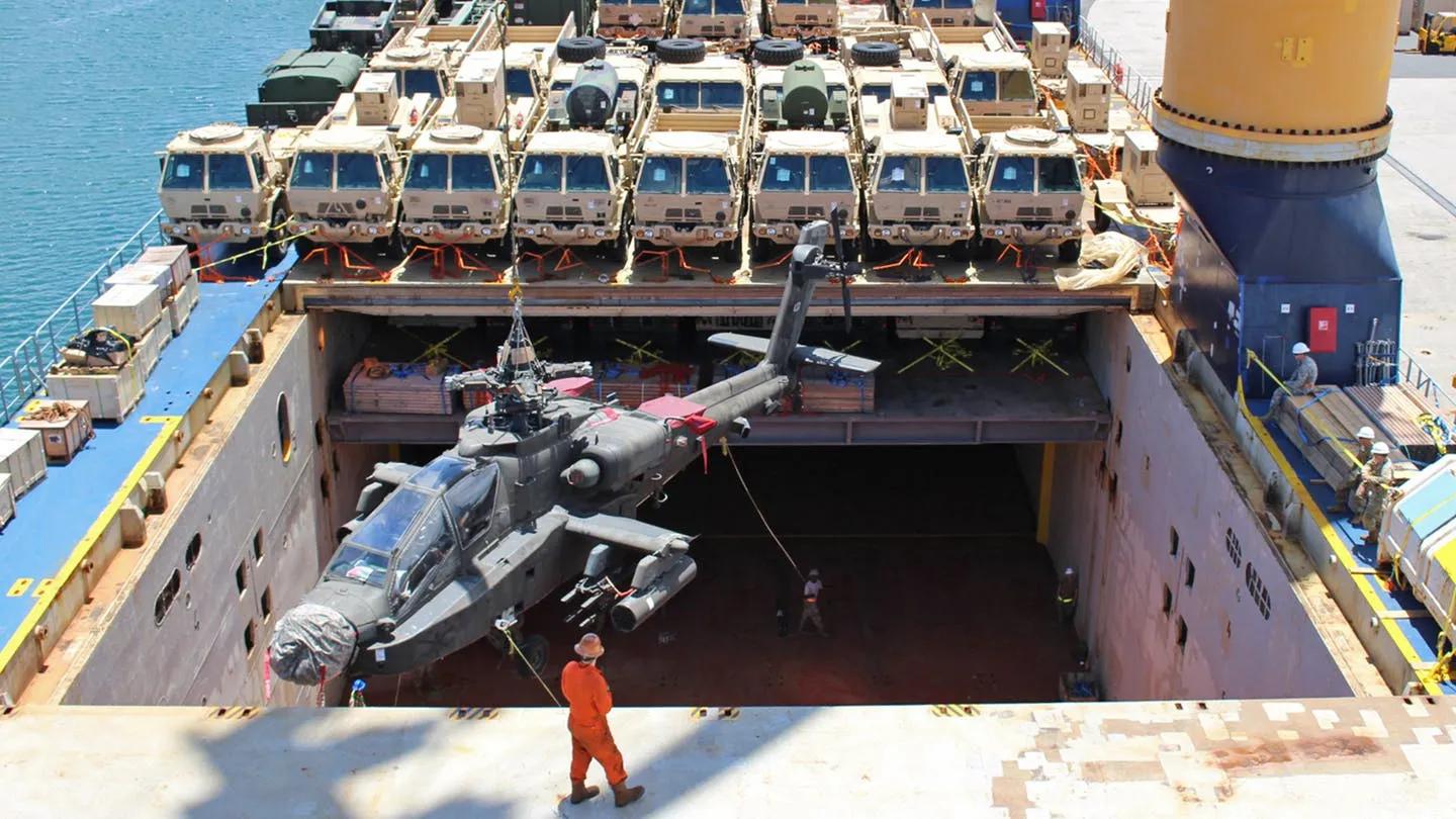 爱游戏下载-包含心有不甘：伊拉克队奋起反击的词条