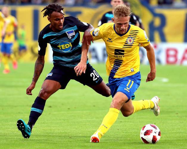 爱游戏APP-不伦瑞克队员凭借进攻力，赢取比赛的简单介绍