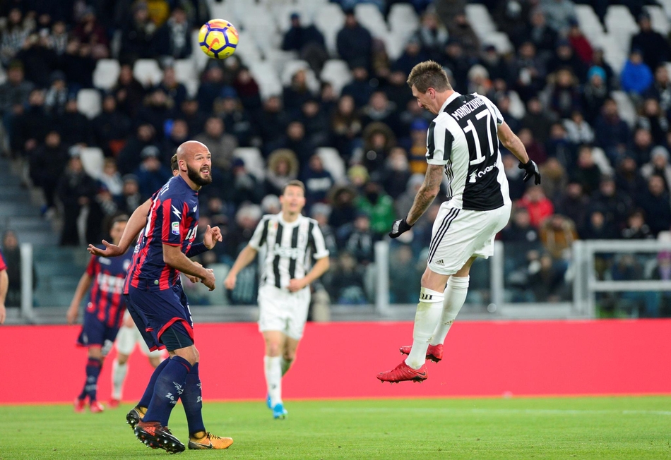 爱游戏体育-关于尤文图斯战平克罗托内，球员状态起伏不定的信息