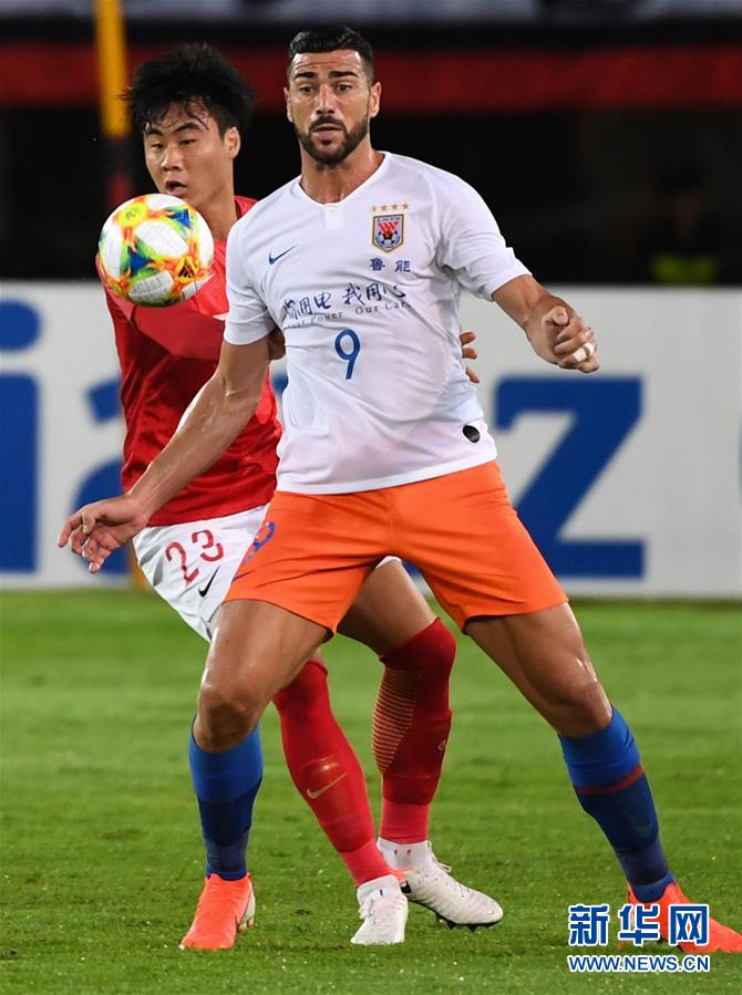 爱游戏APP-越南嘉能夺冠战胜中国山东鲁能队
