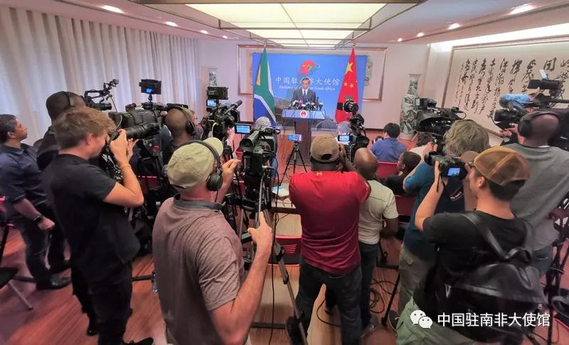 爱游戏-南非队挑战重庆，强势抢夺胜利