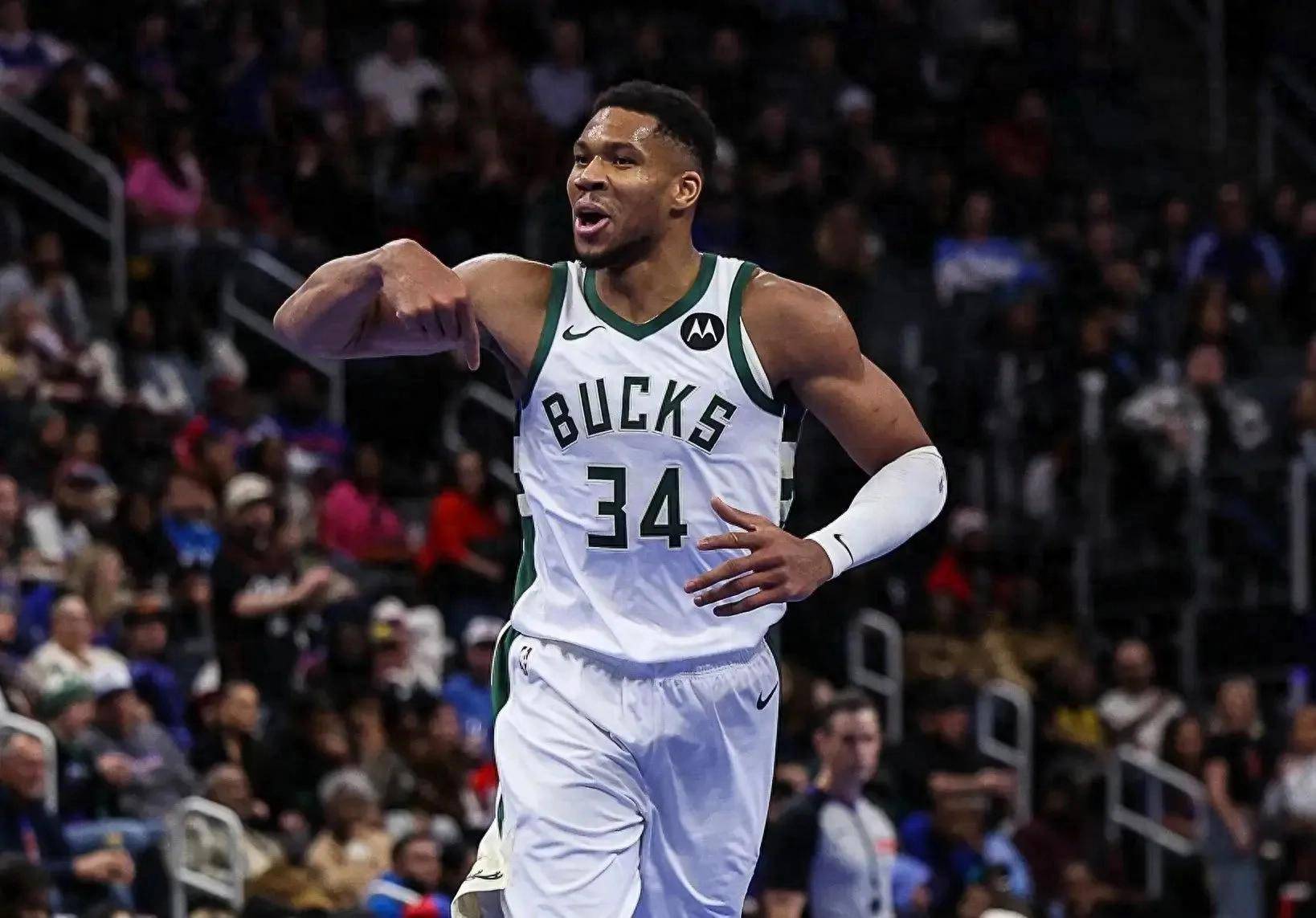 爱游戏官网-雄鹿再次击败热火，安戴托昂砍下全场最高分