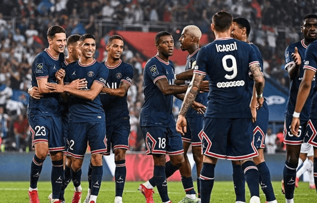 包含对手凭一己之力绝杀，阿斯顿维拉难守主场的词条