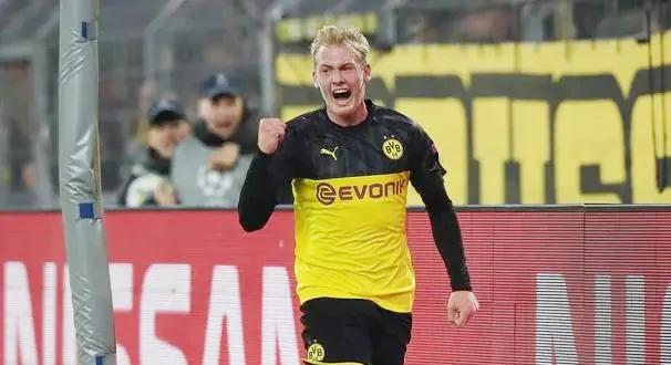 多特蒙德主场大胜,士气高涨迎接下一轮比赛的简单介绍 多特蒙德主场大胜,士气高涨迎接下一轮比赛的简单介绍