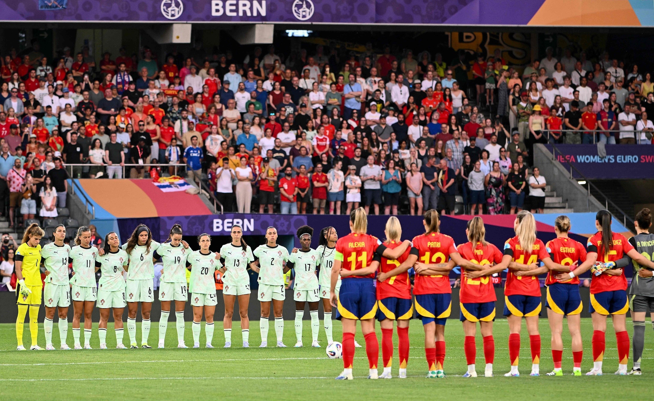 葡萄牙女足斩获胜利,锁定晋级名额 葡萄牙女足斩获胜利,锁定晋级名额