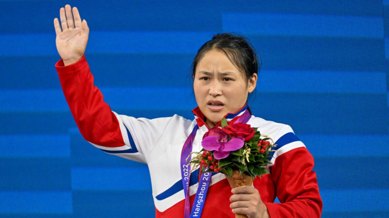 爱游戏在线-冠军归来再次夺金，令人惊叹表现