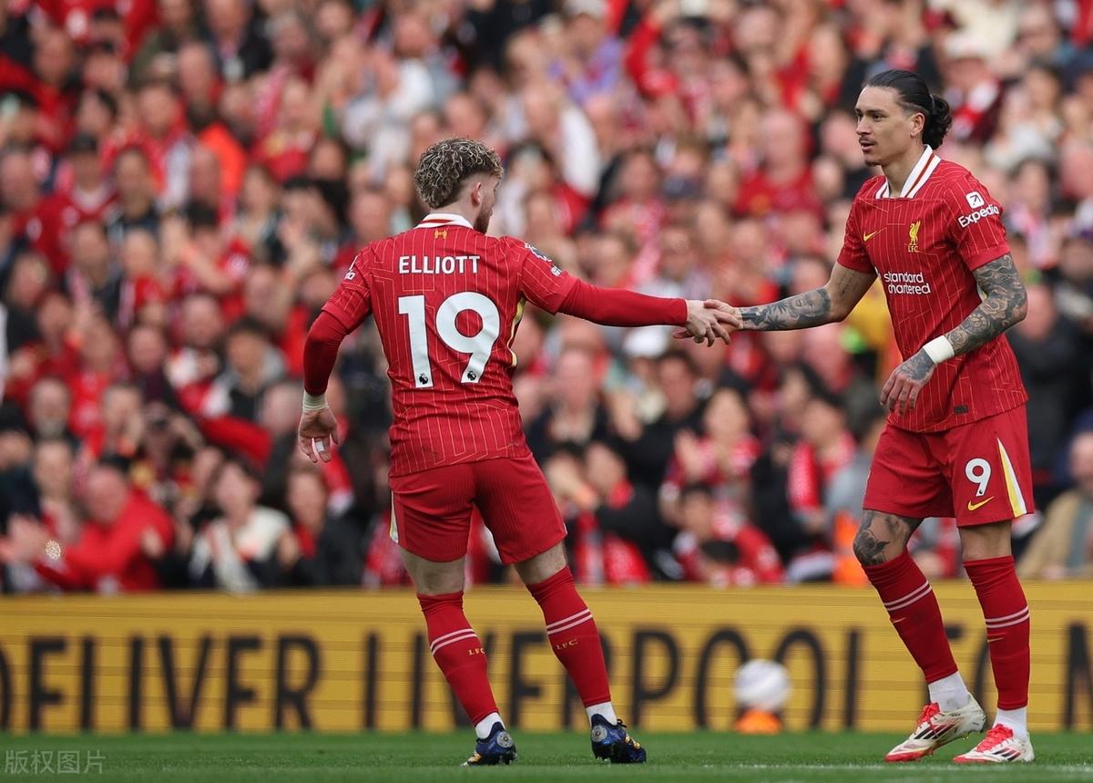 爱游戏官方入口-曼联被南安普顿完胜，连续三轮失利