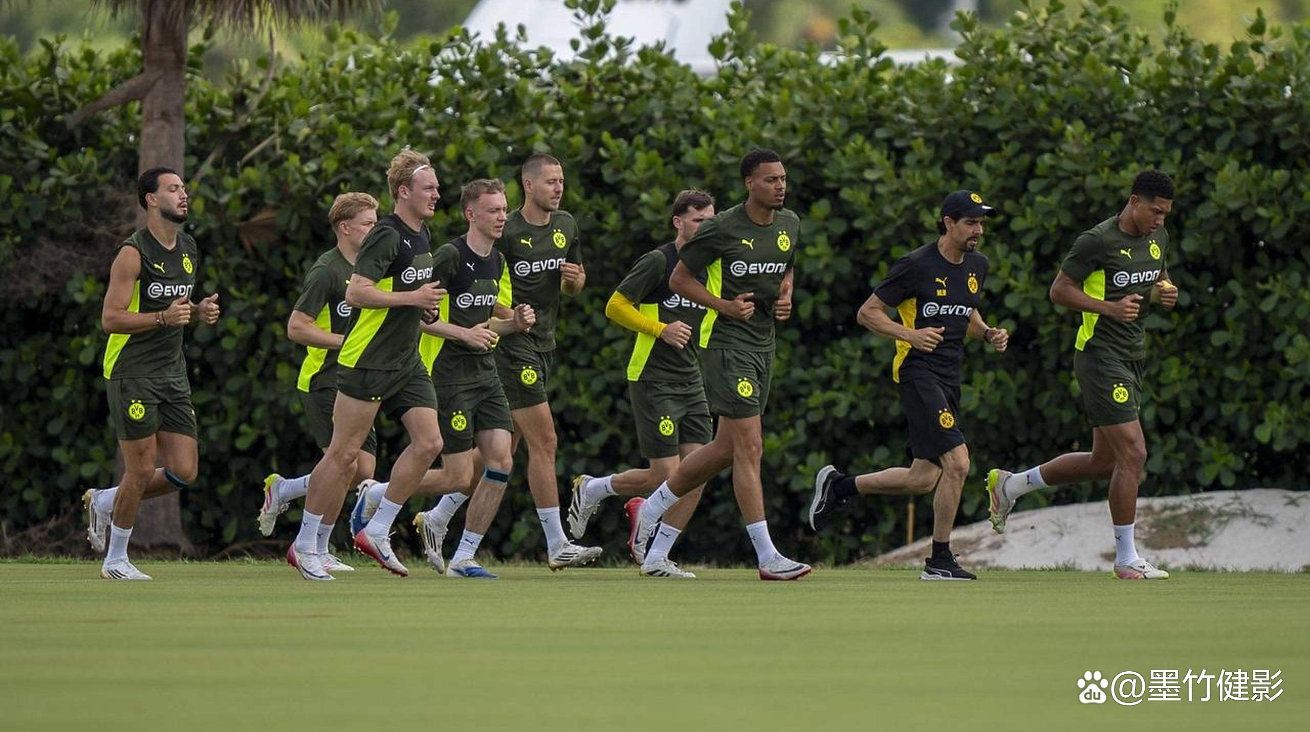 爱游戏在线-多特蒙德险胜波尔图，保持不败纪录