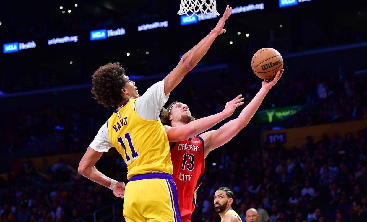 爱游戏在线-巴利亚多利德保持连胜奇迹，发挥出色