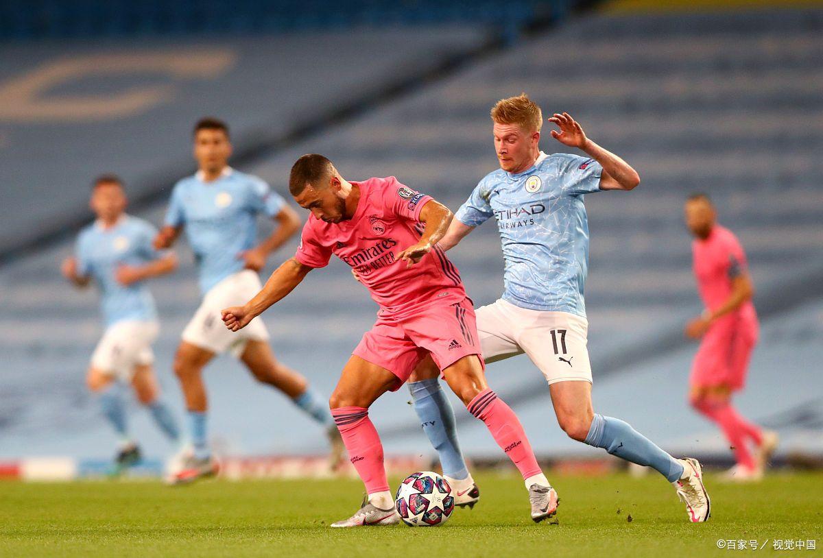 爱游戏娱乐-包含奥萨苏纳客场逼平对手，艰难抢点保持中游位置的词条