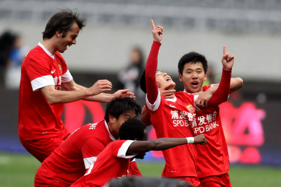 爱游戏娱乐-包含上海上港遭遇多哈足球俱乐部，晋级强的词条