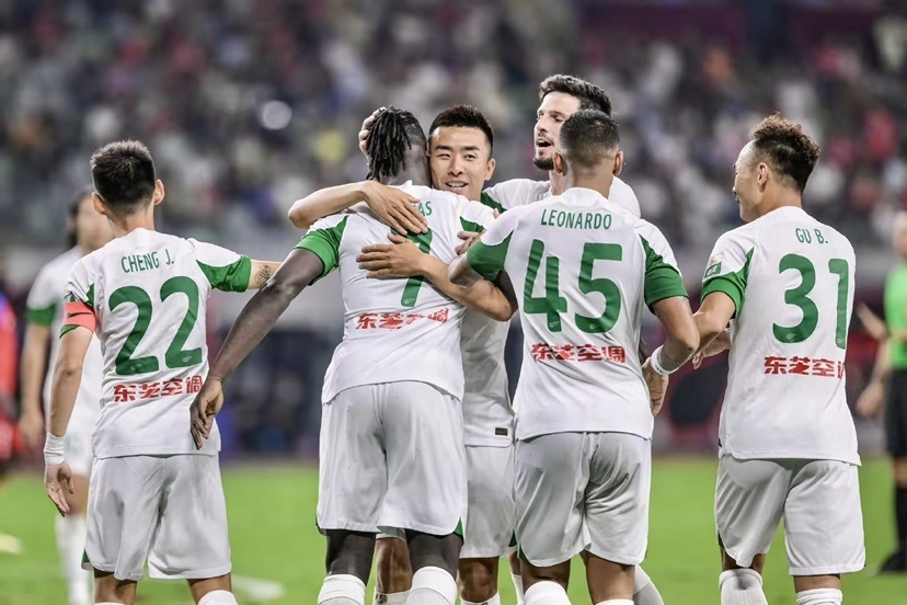 爱游戏tv-上海客场喜迎两连胜，浙江遭逢挫折的简单介绍