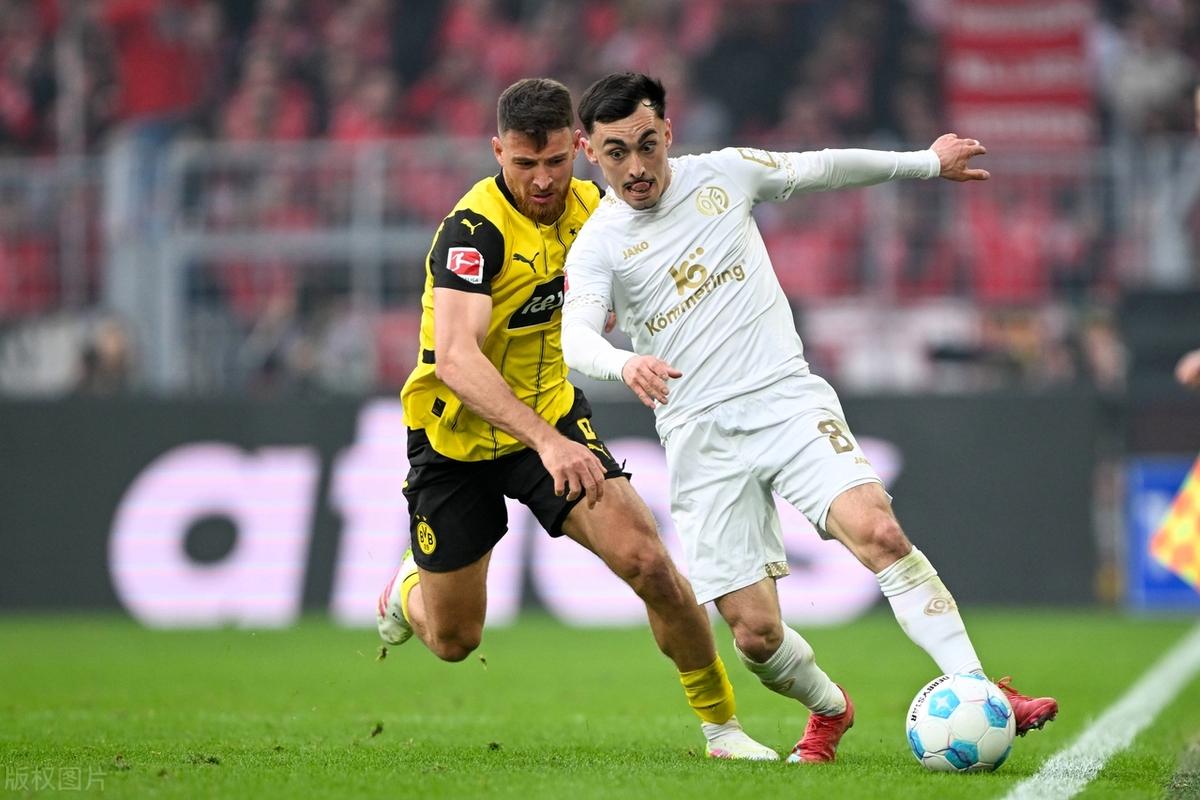 爱游戏官方-包含弗赖堡客场憾平，球队表现值得肯定的词条