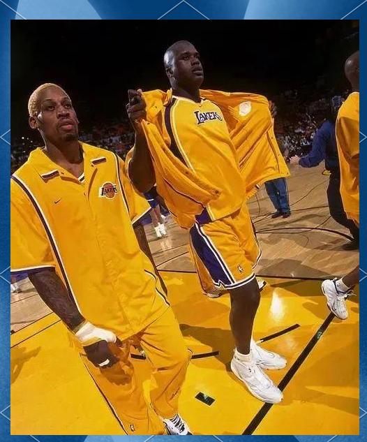 爱游戏APP-欧预赛激烈对抗，抢七战引发球迷热议