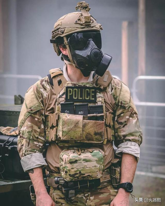 战术精湛，球队队员相辅相成实现胜利