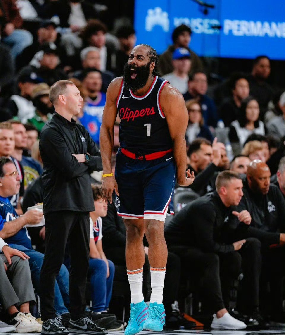 火箭击败热火，哈登砍下40分带队晋级季后赛