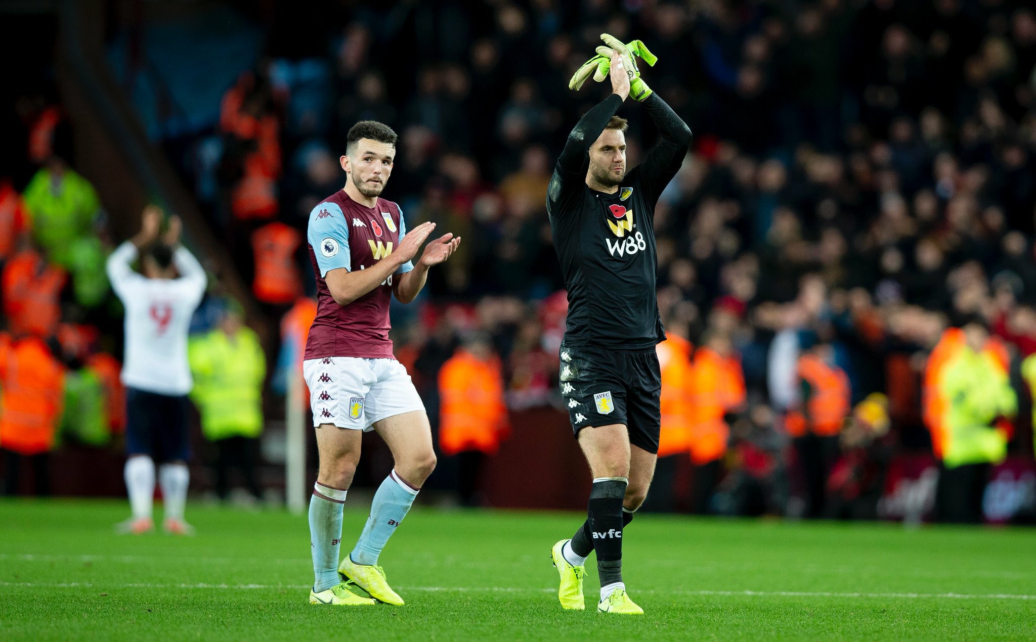 阿尔梅里亚客场不敌,降级前景黯淡 阿尔梅里亚客场不敌,降级前景黯淡