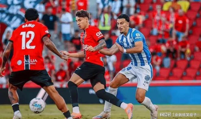 马竞战胜劲敌,暂占积分榜首位引人瞩目 马竞战胜劲敌,暂占积分榜首位引人瞩目